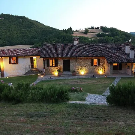 Picturesque Holiday In With Shared Pool * Modigliana